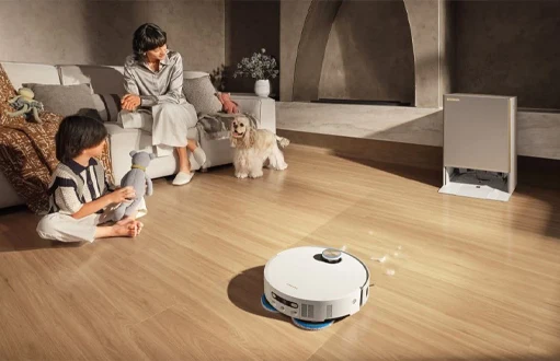 Grafika artykułu Biztonságos a robotporszívó a keményfa padlón? A karcmentes takarítás egyszerű útmutatója